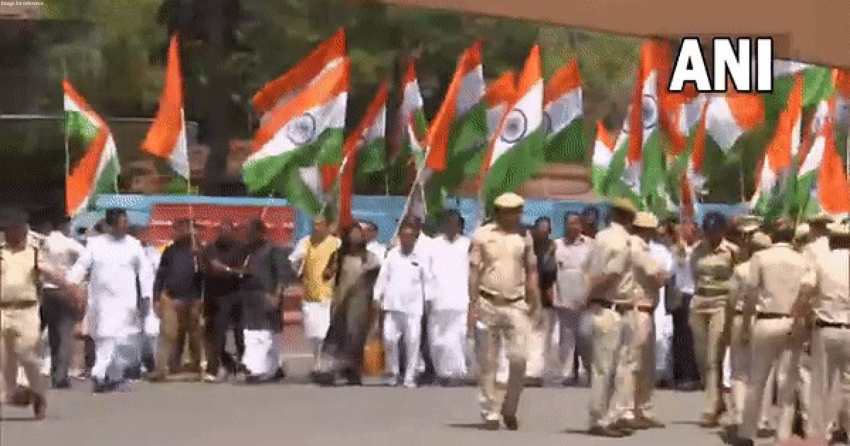 Opposition parties take out 'Tiranga March' from Parliament